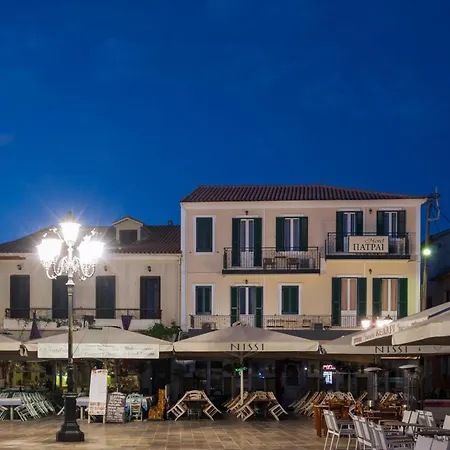 Patrai 3*